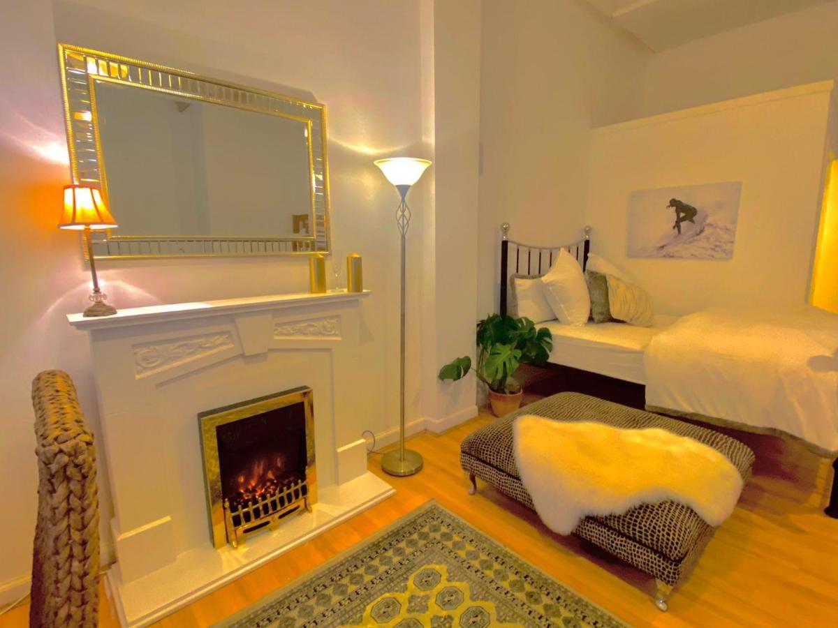 Roman Studio Apartment Edinburgh Bagian luar foto