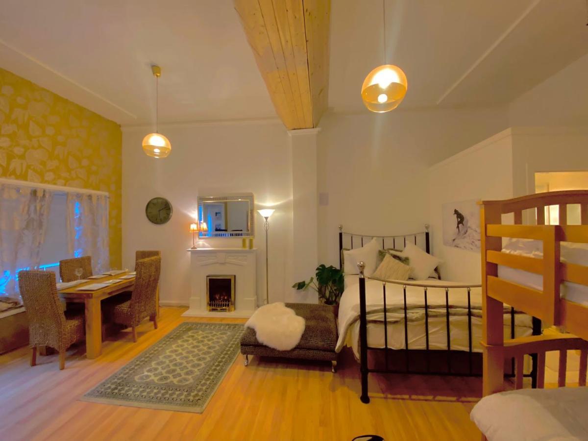Roman Studio Apartment Edinburgh Bagian luar foto